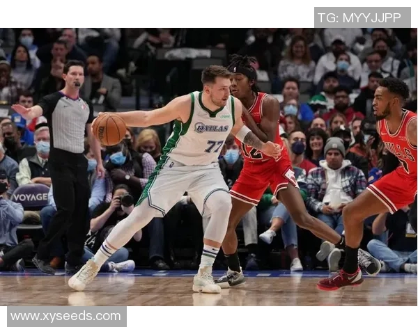 2019年NBA季后赛太阳队与独行侠队的精彩对决回顾与分析 2019年NBA季后赛太阳队与独行侠队的精彩对决回顾与分析